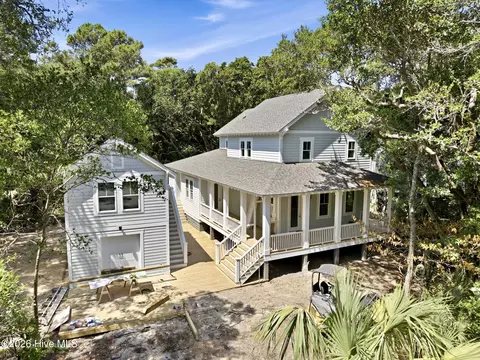 216 N Bald Head Wynd, Bald Head Island, NC 28461
