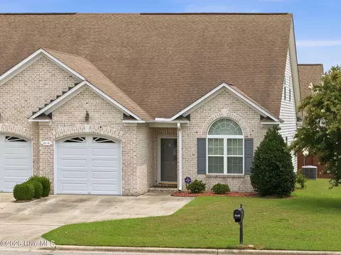 2012 Croyden Cir #B, Greenville, NC 27834