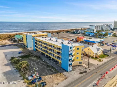 302 Canal Dr UNIT 13, Carolina Beach, NC 28428