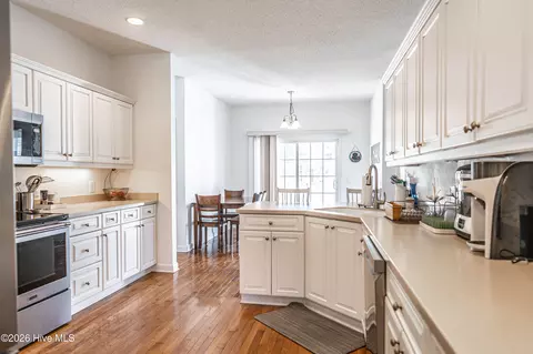 Kitchen - 1320 Burning Tree Rd, Pinehurst, NC 28374 photo 6 of 7