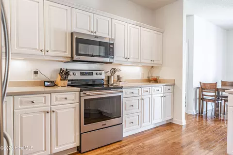 Kitchen - 1320 Burning Tree Rd, Pinehurst, NC 28374 photo 5 of 7