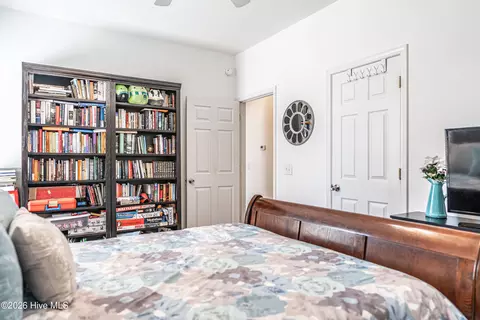 Bedroom - 1320 Burning Tree Rd, Pinehurst, NC 28374 photo 7 of 8