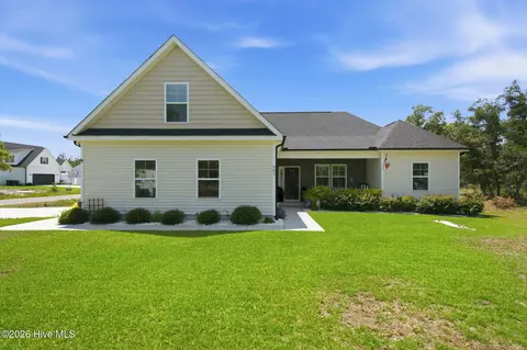 901 Nicklaus Rd, Southport, NC 28461