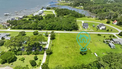 221 Ferry Dock Rd, Gloucester, NC 28528 photo 1