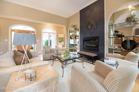 Living - 32 Lasswade Dr, Pinehurst, NC 28374 photo 2 of 7