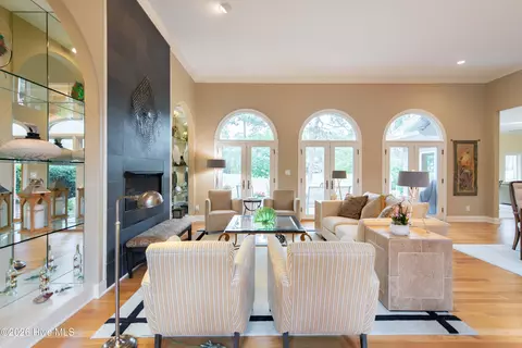 Living - 32 Lasswade Dr, Pinehurst, NC 28374 photo 4 of 7