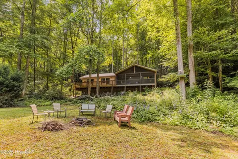 6488 Yellow Creek Rd, Robbinsville, NC 28771