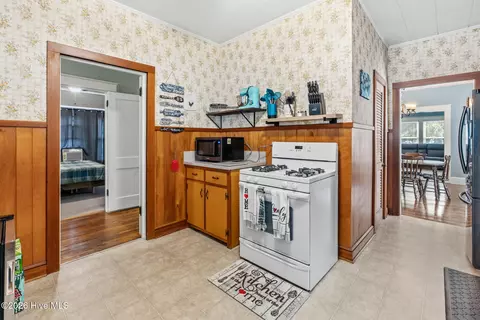 Kitchen - 408 Boyette St, Hamlet, NC 28345 photo 2 of 3