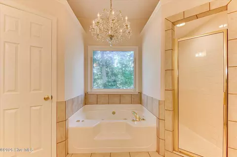 Bath - 4665 Millhaven Rd, Martinez, GA 30907 photo 2 of 6