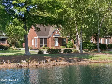 4912 Lake Renaissance Cir, Wilmington, NC 28409