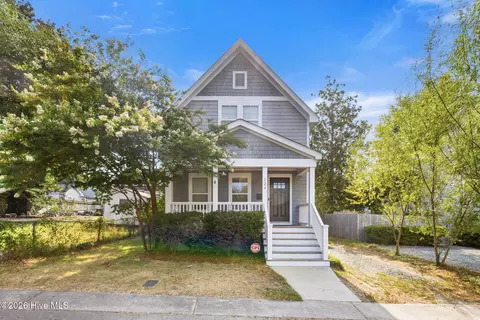 124 Magnolia St, Wilmington, NC 28401