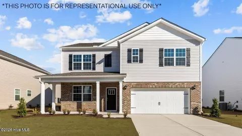 1097 Aviator Ln, Ayden, NC 28513