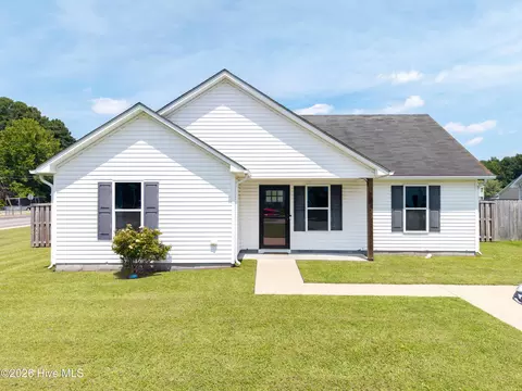 143 Sutton Dr, Elizabeth City, NC 27909