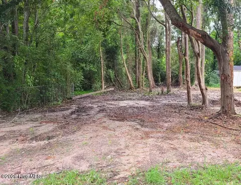 1138 French Rd, Wilmington, NC 28403