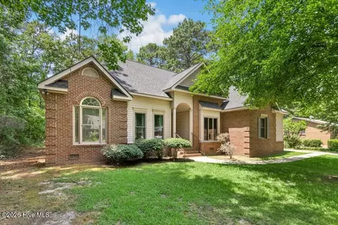 7 Aspen Dr, Smithfield, NC 27577