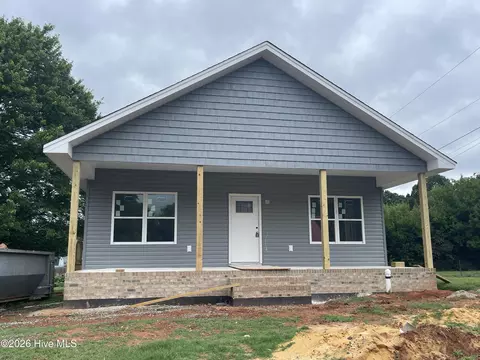 408 Oneida St, Graham, NC 27253