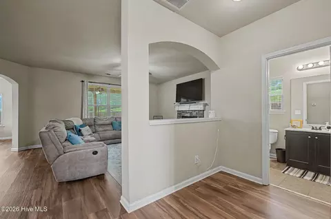 Entry Way - 274 Equinox Loop, Aiken, SC 29803 photo 3 of 7