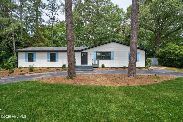 420 S Ashe St, Southern Pines, NC 28387