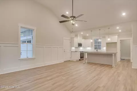 Living - 409 Compass Pt, Mccormick, SC 29835 photo 1 of 1