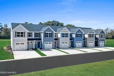 2069 Lewis Creek Cir NE, Winnabow, NC 28479