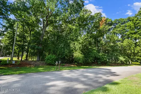 112 Deerborn Dr, Goldsboro, NC 27534