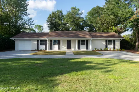 5133 Clear Run Dr, Wilmington, NC 28403