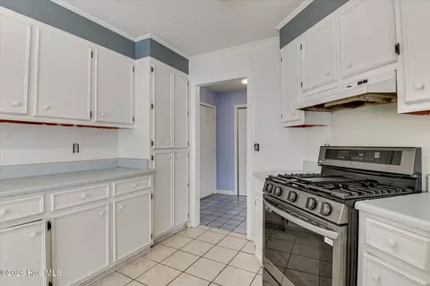 Kitchen - 4724 Cutter Mill Rd, Martinez, GA 30907 photo 5 of 7