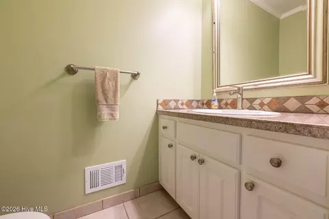 Bath - 157 Stone Mill Dr, Martinez, GA 30907 photo 3 of 3
