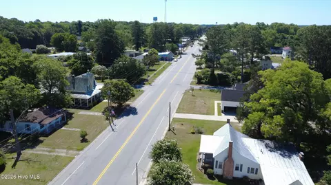 View/Area - 302 N Front St, Hamilton, NC 27840 photo 3 of 3