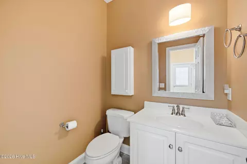 Bath - 86 Pinewild Dr, Pinehurst, NC 28374 photo 3 of 3