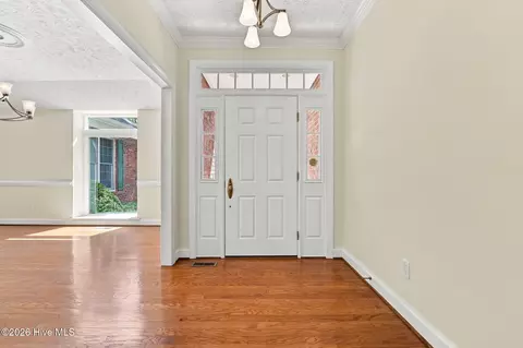 Entry Way - 86 Pinewild Dr, Pinehurst, NC 28374 photo 1 of 1