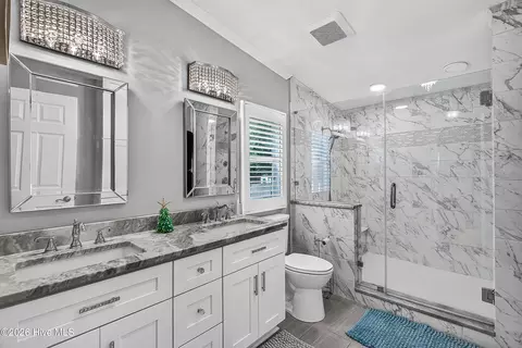 Bath - 41 Warwick Ct, Hampstead, NC 28443 photo 1 of 4