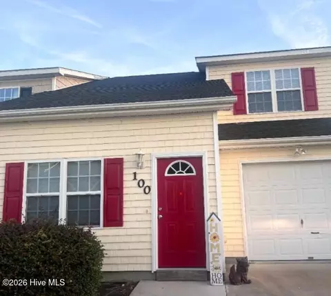 100 Creeker Town Way, Hubert, NC 28539