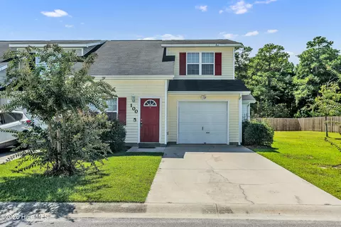 100 Creeker Town Way, Hubert, NC 28539