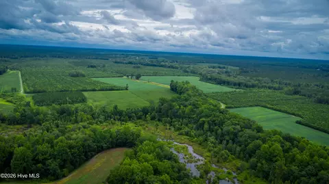 1601 Hills Neck Rd, Ernul, NC 28527 photo 10