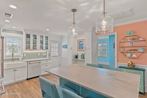 Kitchen - 142 Marlin Dr, Holden Beach, NC 28462 photo 2 of 6
