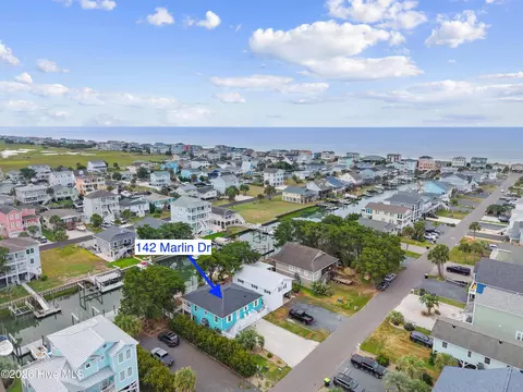 View/Area - 142 Marlin Dr, Holden Beach, NC 28462 photo 9 of 10