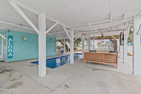 Exterior - 142 Marlin Dr, Holden Beach, NC 28462 photo 5 of 19