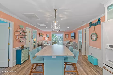 Dining - 142 Marlin Dr, Holden Beach, NC 28462 photo 1 of 1