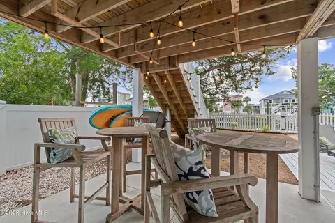 Exterior - 142 Marlin Dr, Holden Beach, NC 28462 photo 11 of 19
