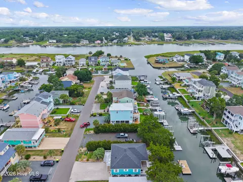 View/Area - 142 Marlin Dr, Holden Beach, NC 28462 photo 3 of 10
