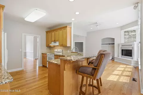 Kitchen - 209 Longleaf Dr, West End, NC 27376 photo 2 of 5