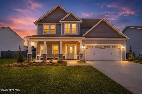 524 Harvest Meadow Xing, Jacksonville, NC 28546