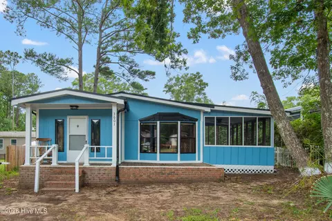 3601 Lakeview Dr SW, Supply, NC 28462