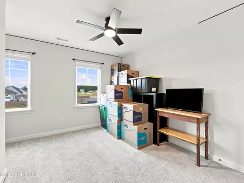 Bedroom - 158 Uzzell Rd, Hubert, NC 28539 photo 6 of 8