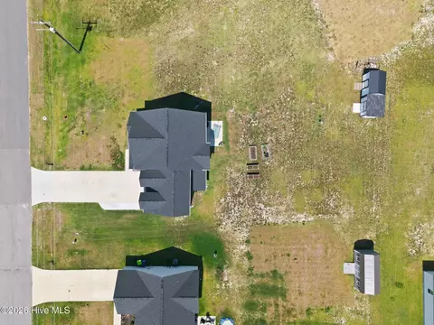 View/Area - 158 Uzzell Rd, Hubert, NC 28539 photo 1 of 11