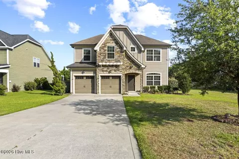 408 Canvasback Ln, Sneads Ferry, NC 28460