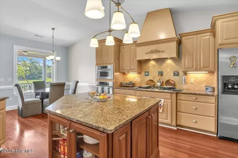Kitchen - 609 Sawgrass Rd, Hampstead, NC 28443 photo 2 of 8