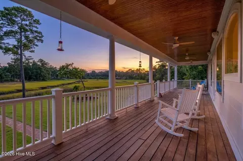 Exterior - 609 Sawgrass Rd, Hampstead, NC 28443 photo 18 of 26