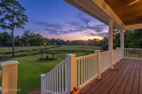 Exterior - 609 Sawgrass Rd, Hampstead, NC 28443 photo 1 of 26